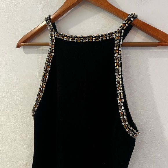 Jenna Velvet Maxi Dress - Picture 7 of 8